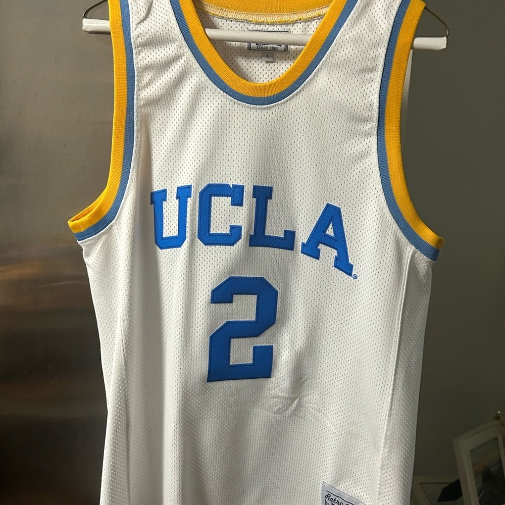 Lonzo Ball UCLA jersey